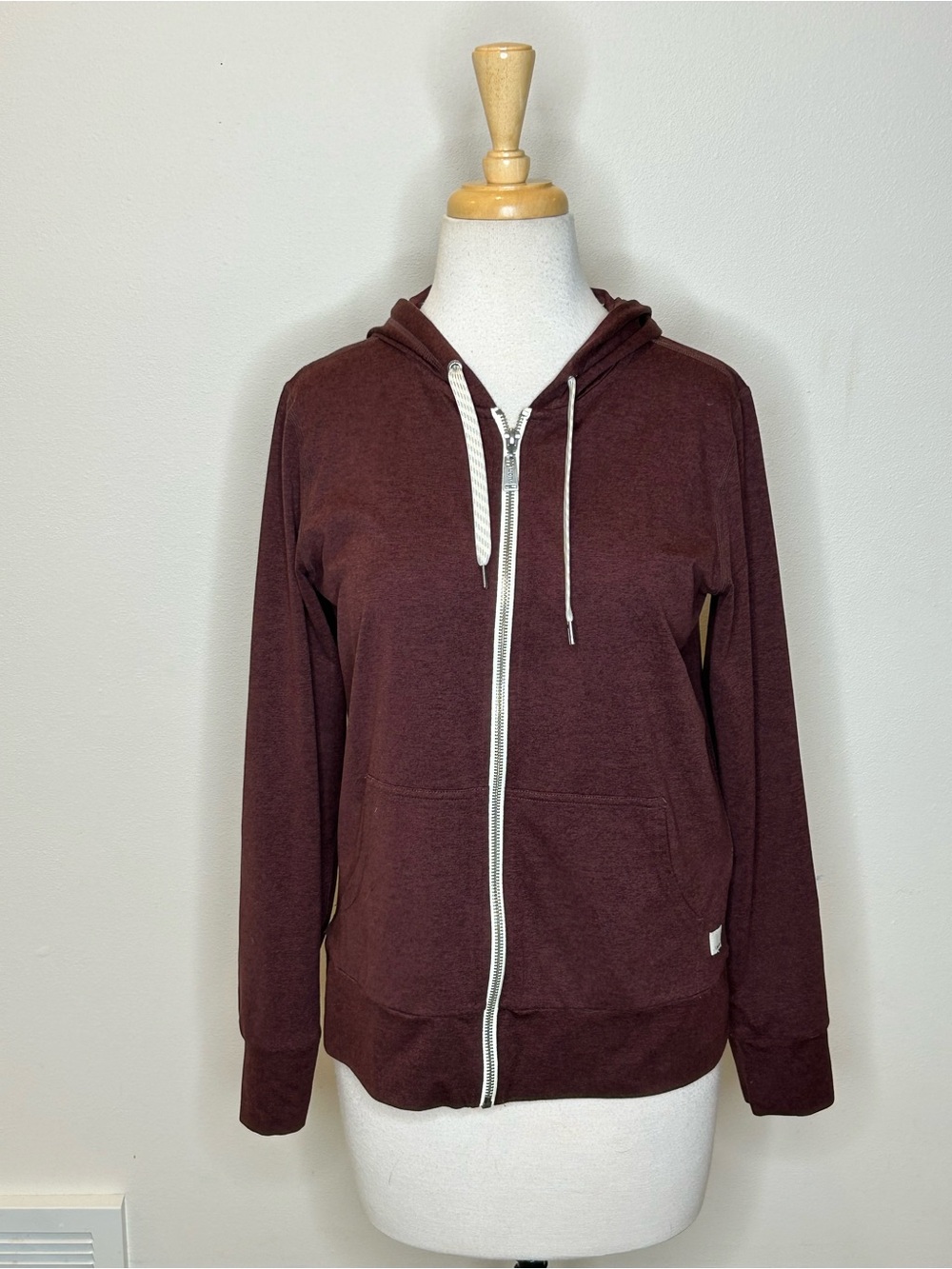 Vuori Burgundy Halo Full Zip Performance Hoodie Women's S